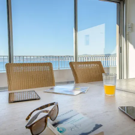 Apartment A Pied - Plage, Gare, Commerces - 2 Pieces Avec Terrasse Et Climatisation - Fr-1-466a-6